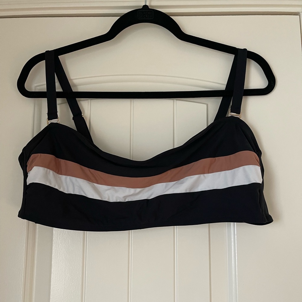 SWIM TOP